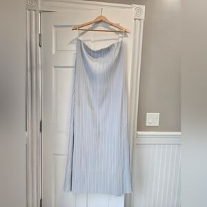OAK + FORT Light Blue/Gray Pleated Skirt